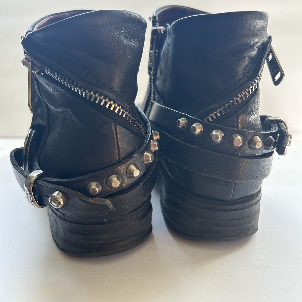 AS 98 Air Step Steve Black Leather Studded Moto Biker Ankle Zip Booties 37 6.5 - Picture 4 of 16